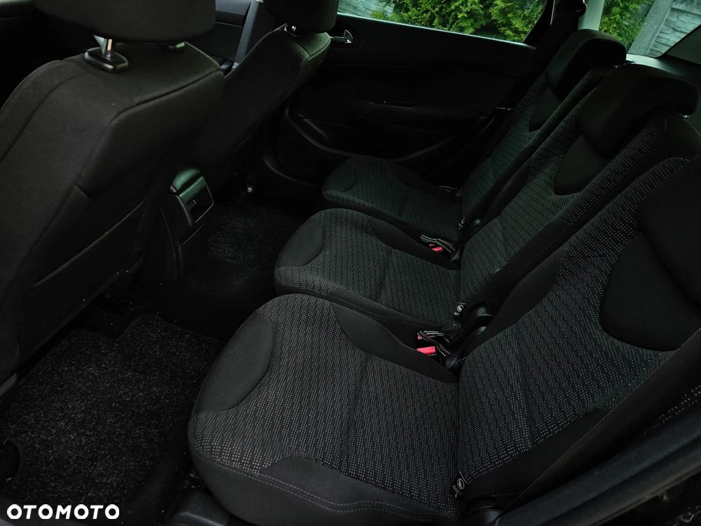 Peugeot 308 HDi FAP 140 Family - 20