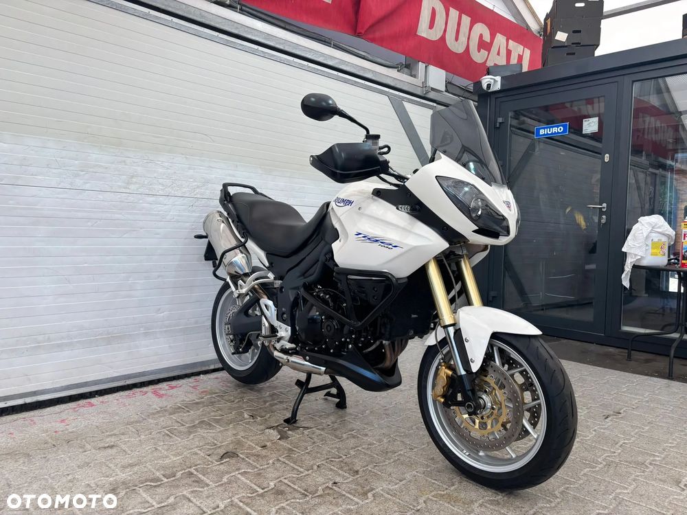 Triumph Tiger - 7