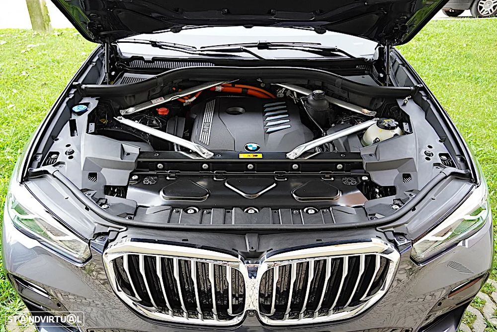 BMW X5 45 e xDrive Pack M - 18