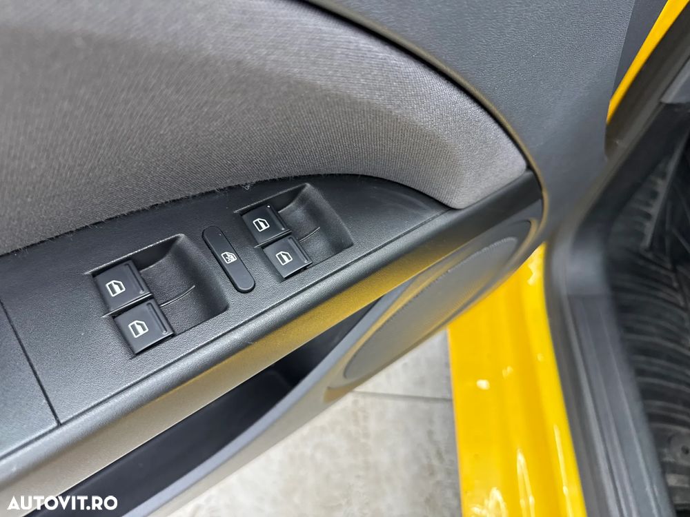 Seat Leon 2.0 TDI DPF DSG Sport - 20