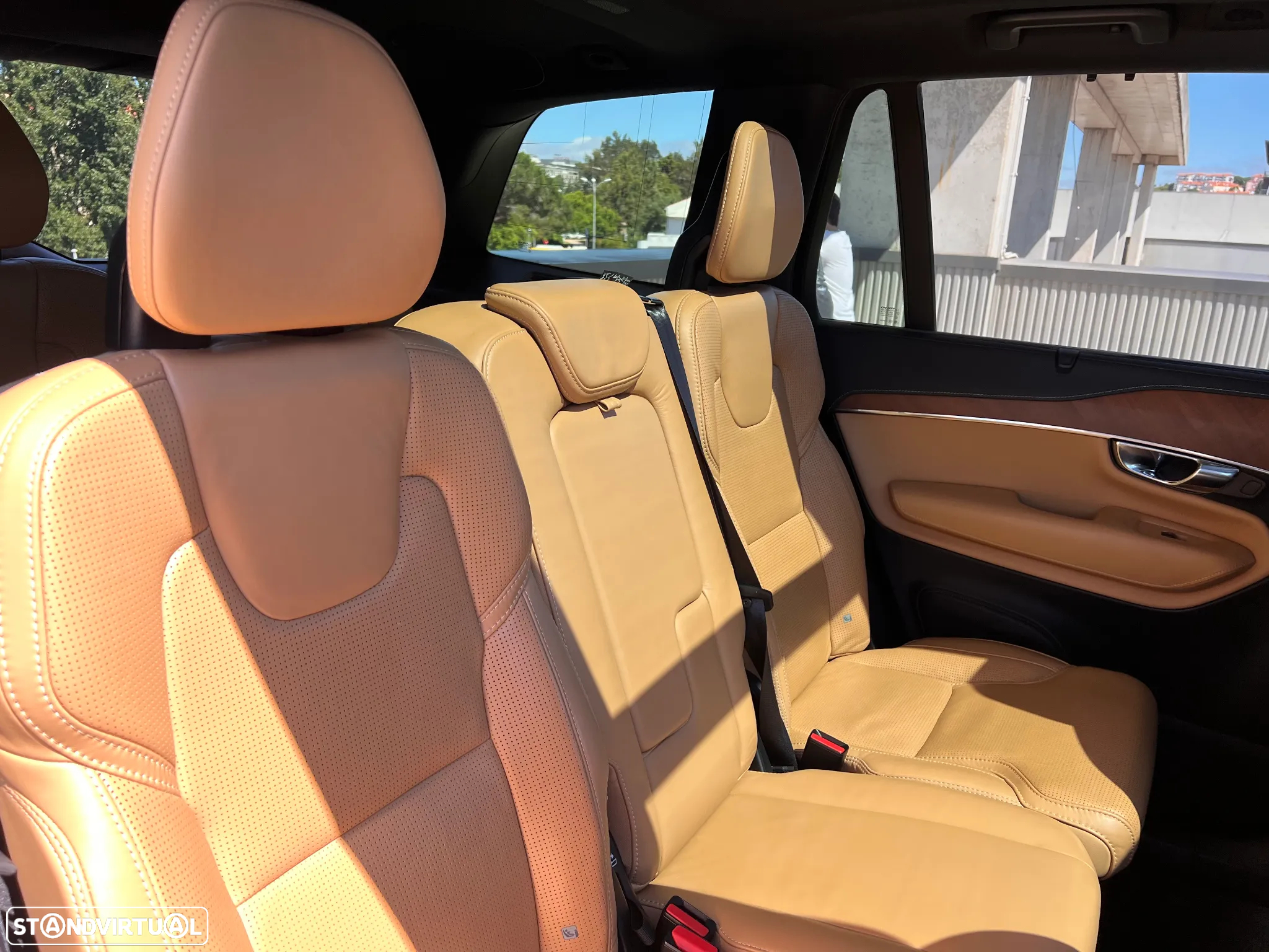 Volvo XC 90 - 7