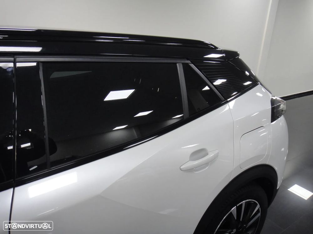 Peugeot e-2008 50 kWh GT Line - 8