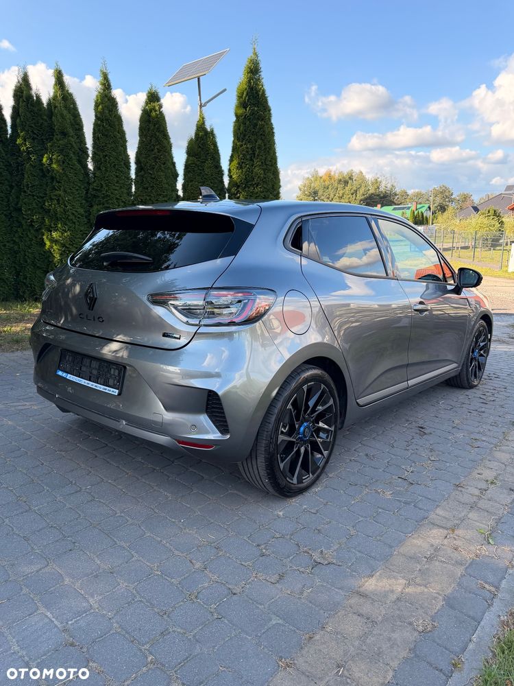 Renault Clio - 6