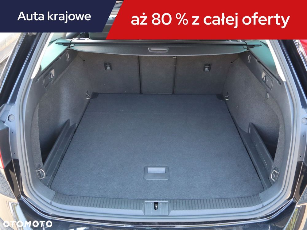 Volkswagen Passat Variant - 16