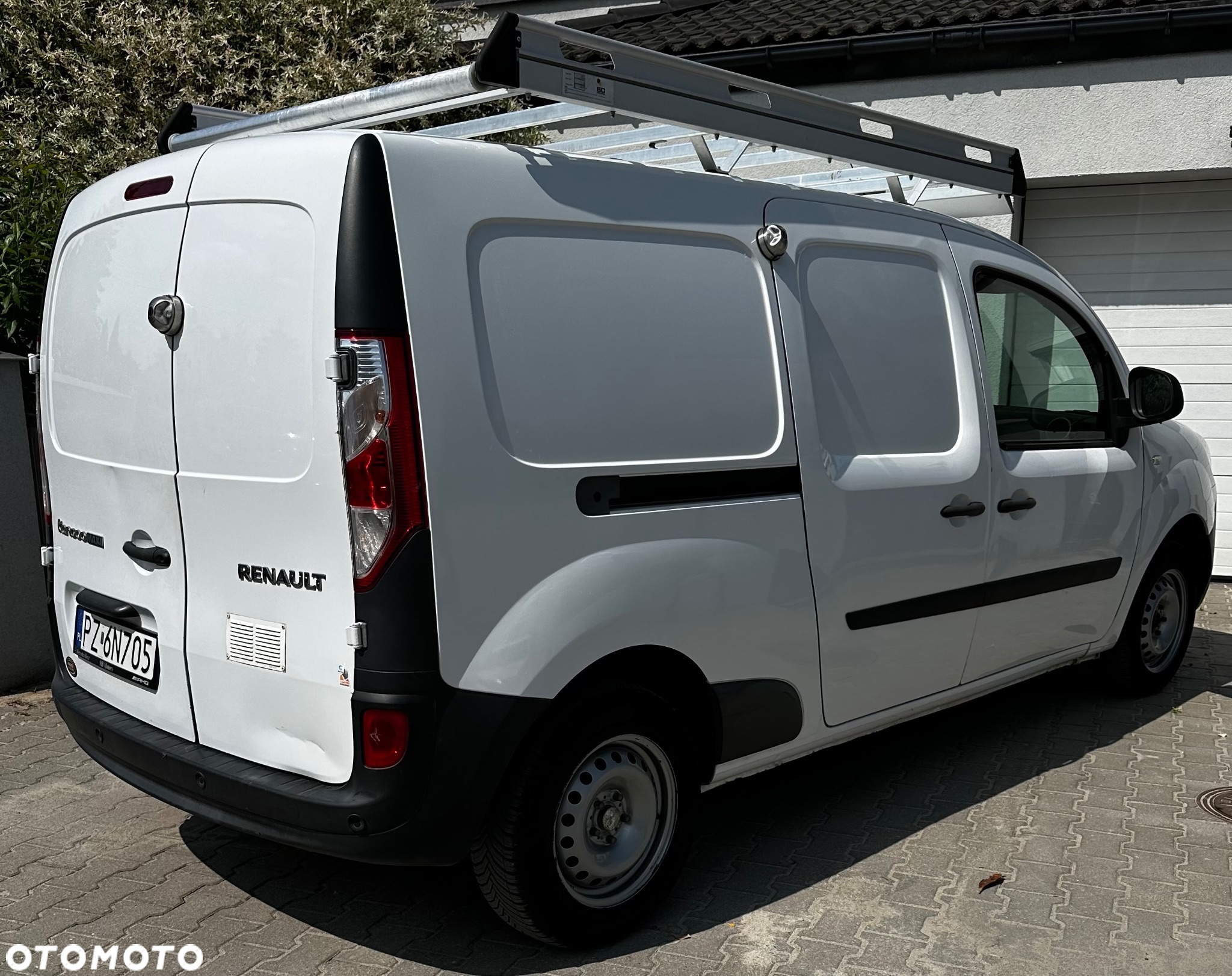 Renault Kangoo Maxi - 8