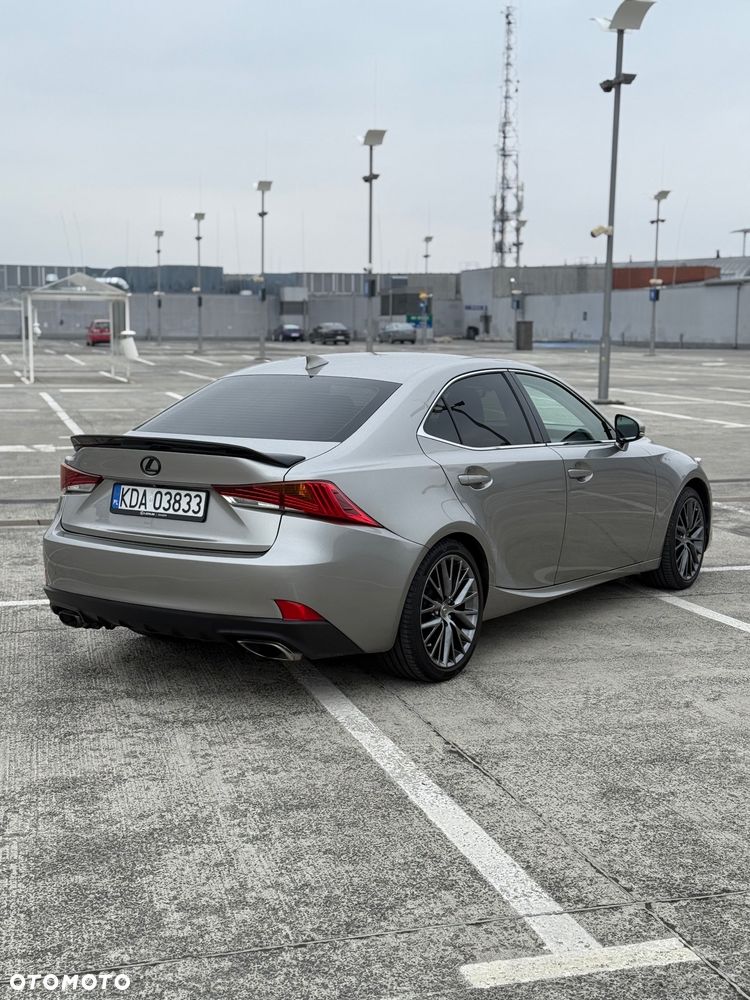 Lexus IS 200t Elegance - 5