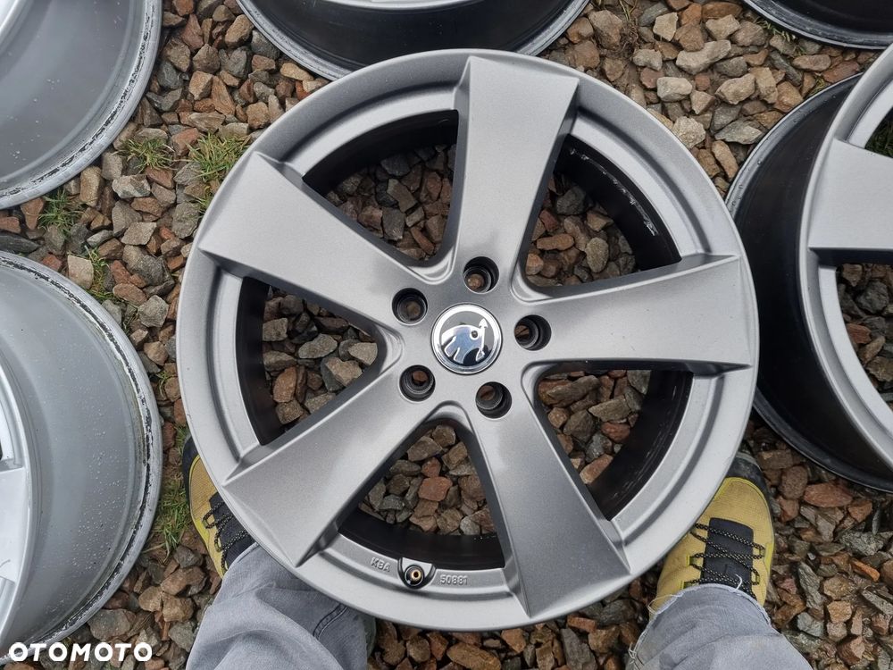 VW TIGUAN 5NA,PASSAT,AUDI Q3,SEAT,SKODA KODIAQ 7X18 ET38 5X112 super stan - 8