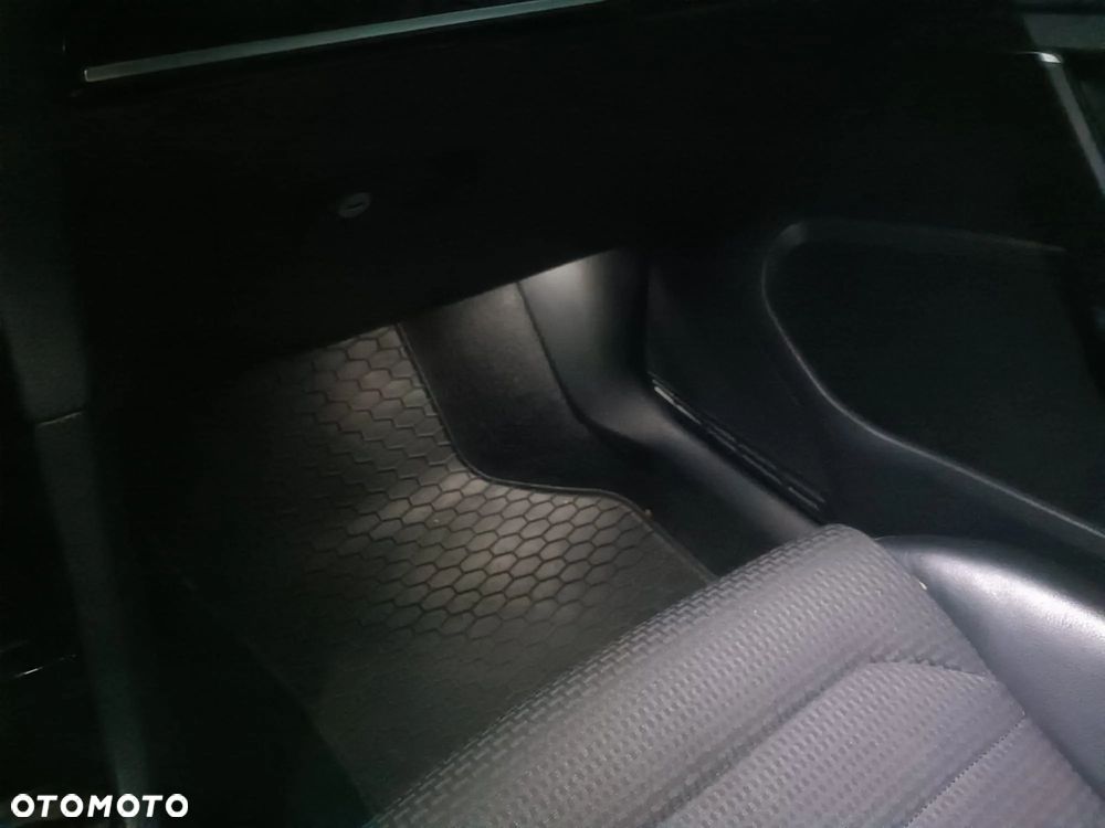 Volkswagen Golf VII 2.0 TDI BMT Highline DSG EU6 - 14