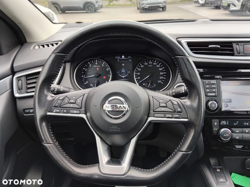 Nissan Qashqai 1.2 DIG-T N-Connecta EU6 - 13