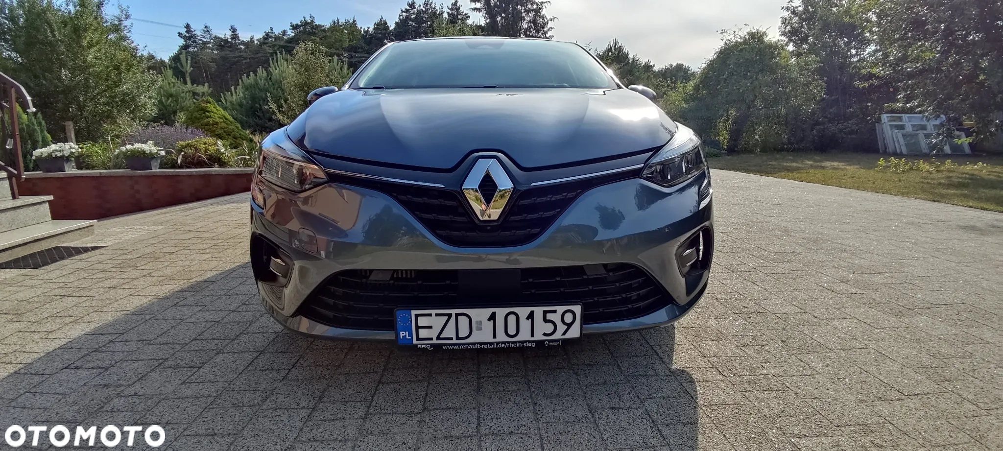 Renault Clio TCe 100 INTENS - 17