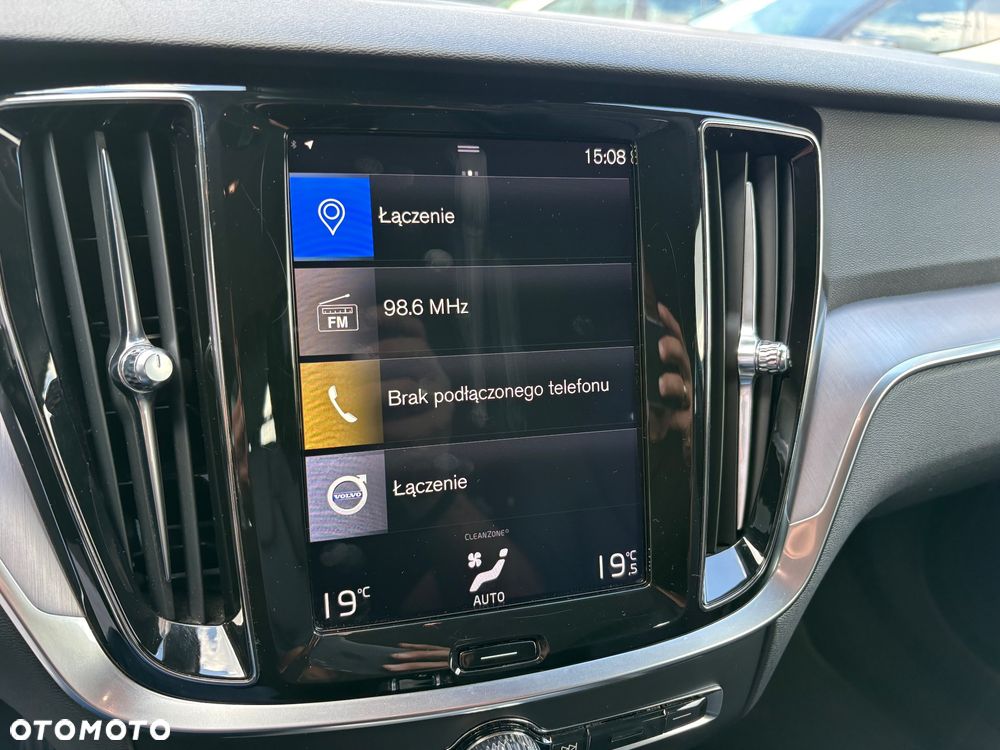 Volvo V60 D3 Momentum Pro - 23