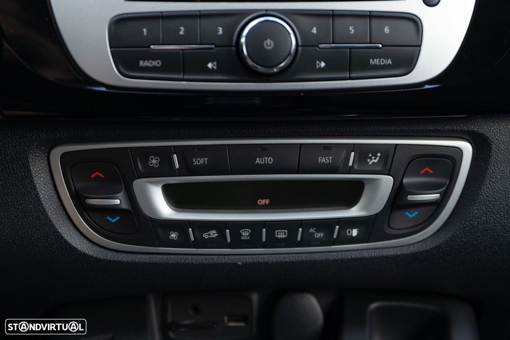 Renault Grand Scénic 1.5 dCi Bose Edition SS - 28