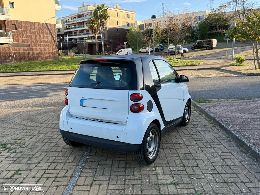 Smart ForTwo Coupé 1.0 Pure 61 - 3