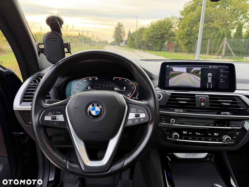 BMW X3 sDrive18d MHEV xLine sport - 16