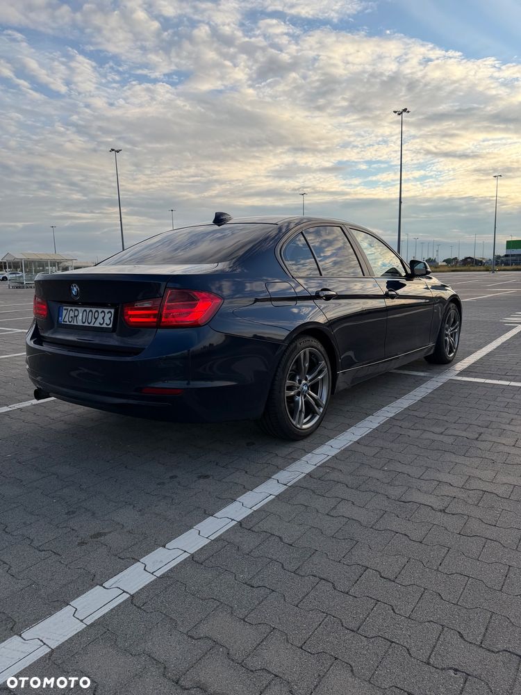 BMW Seria 3 316i - 3