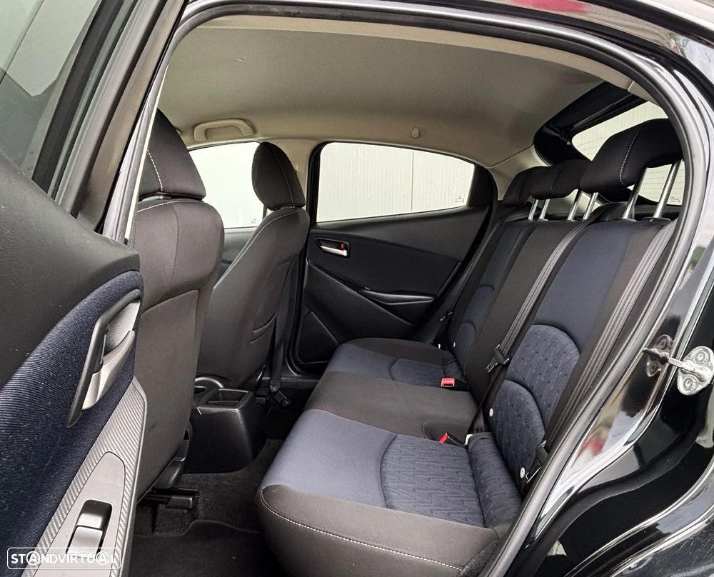 Mazda 2 1.5 Sky.Evolve Navi - 12