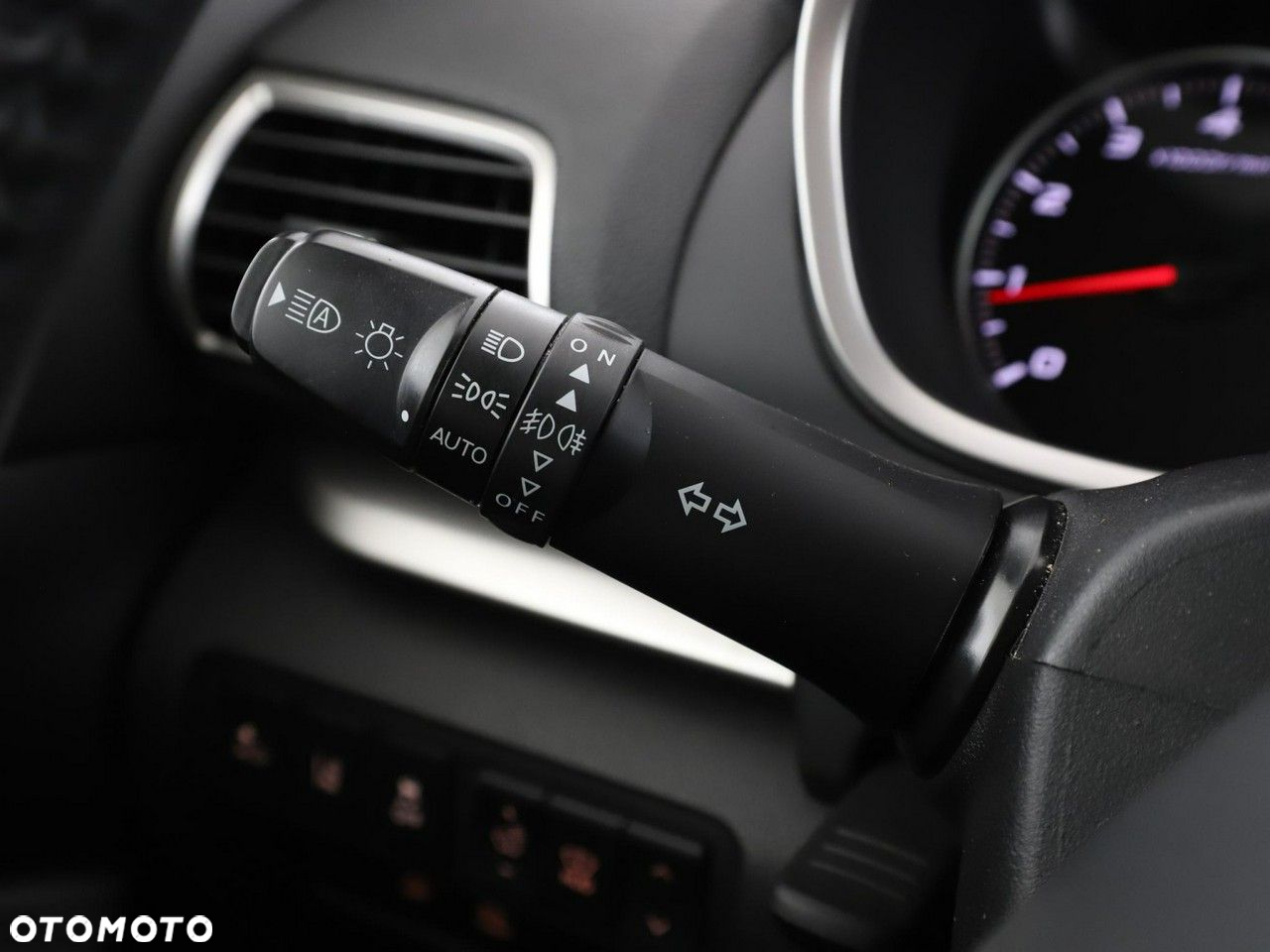 Mitsubishi Eclipse Cross 1.5 T-MIVEC (ClearTec) 2WD Active+ - 33