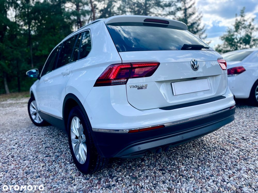 Volkswagen Tiguan - 4