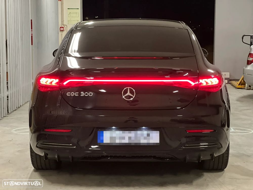 Mercedes-Benz EQE SUV 300 - 23