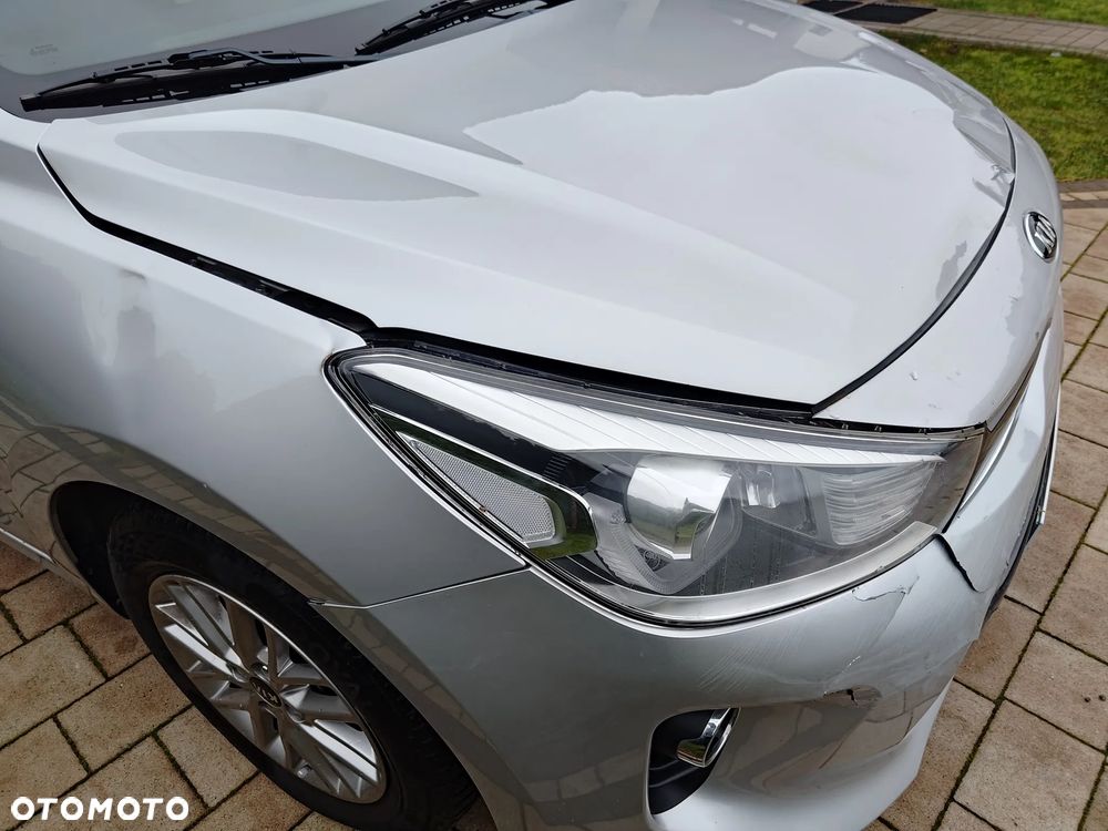 Kia Rio - 13