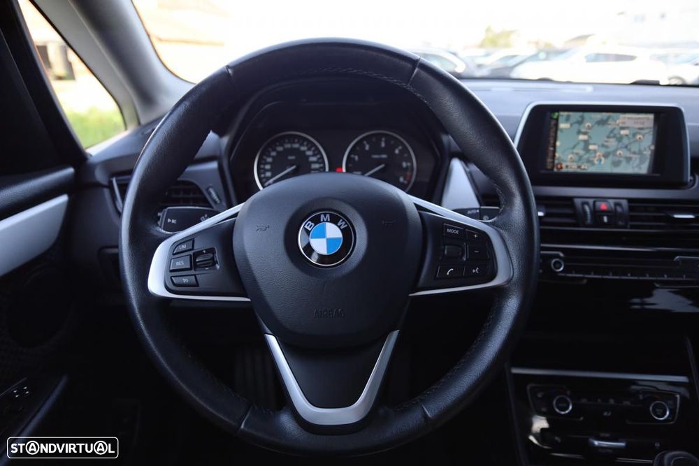 BMW 218 Active Tourer d Advantage - 13