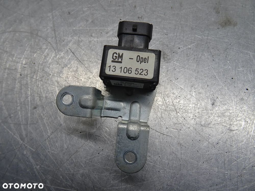 OPEL VECTRA C GTS LIFT 05-08 CZUJNIK AKCELEROMETR IDS  13106523 - 1