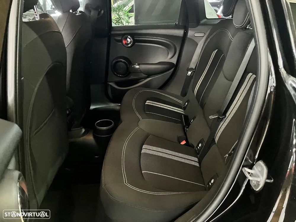 MINI 5 Portas One - 13