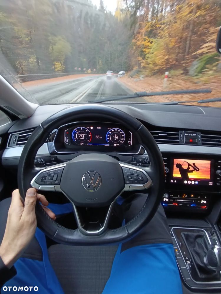 Volkswagen Passat 2.0 TDI Business DSG - 9