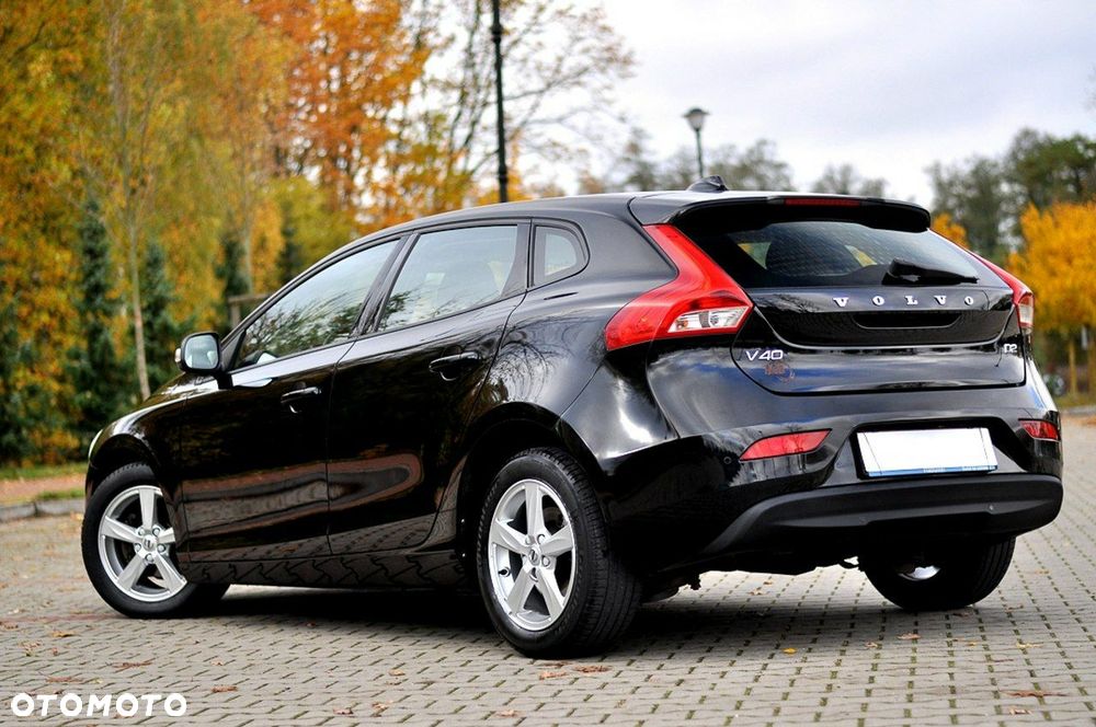 Volvo V40 D2 Drive-E Momentum - 35