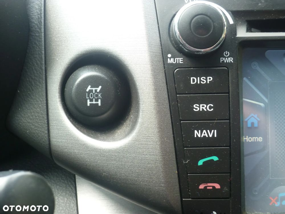 Toyota RAV4 - 10