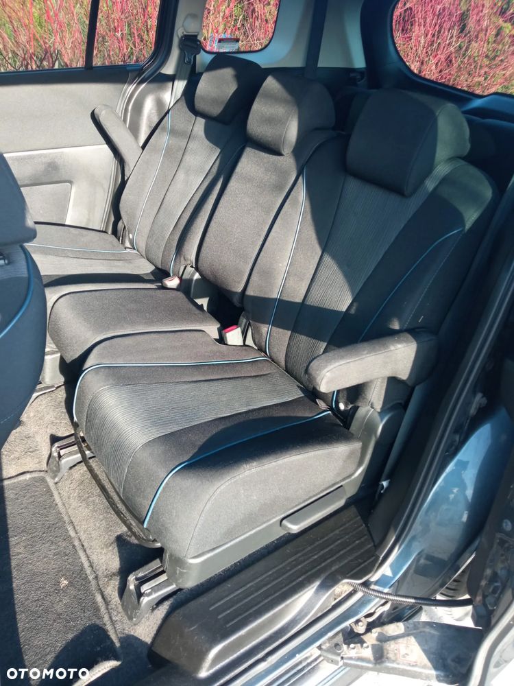 Mazda 5 1.6 CD Navi + - 10