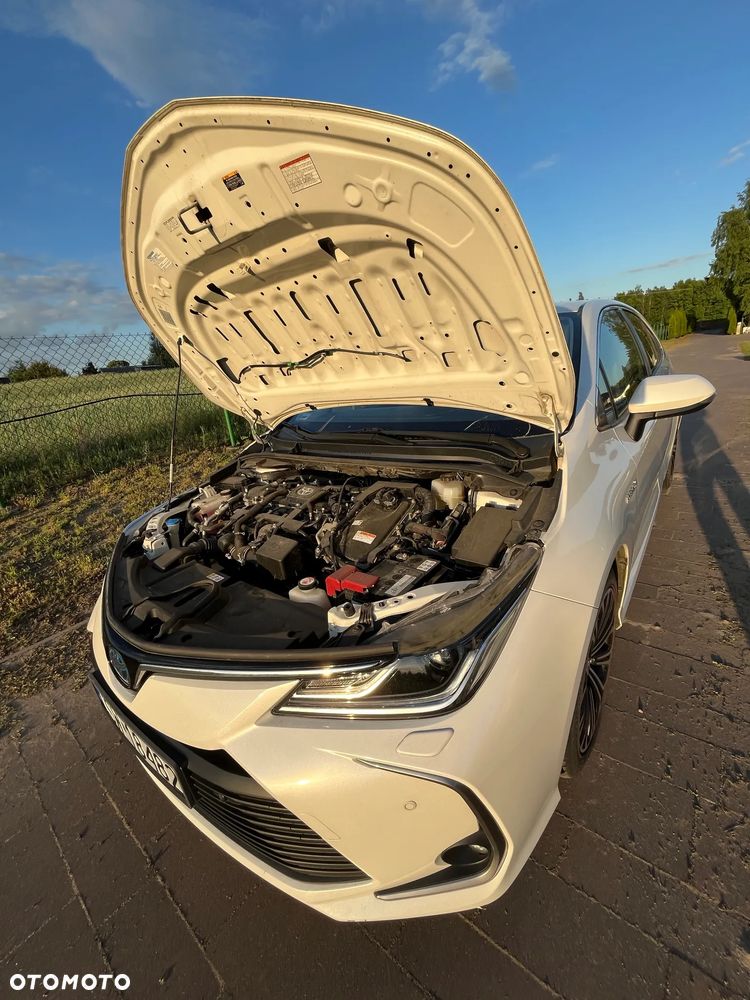 Toyota Corolla 1.8 Hybrid Comfort - 19