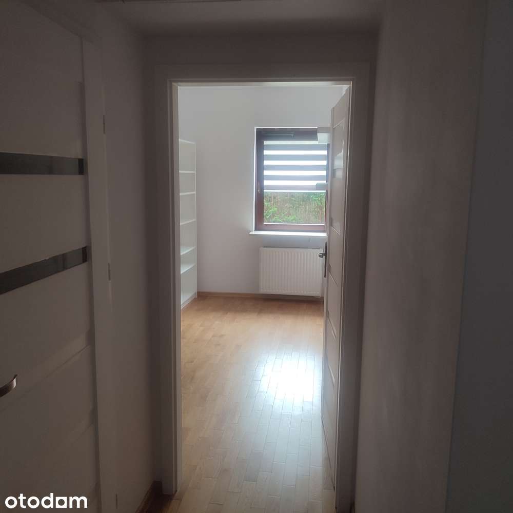 Komfortowe 3 pokoje z wielkim ogródkiem i 2 łazienkami