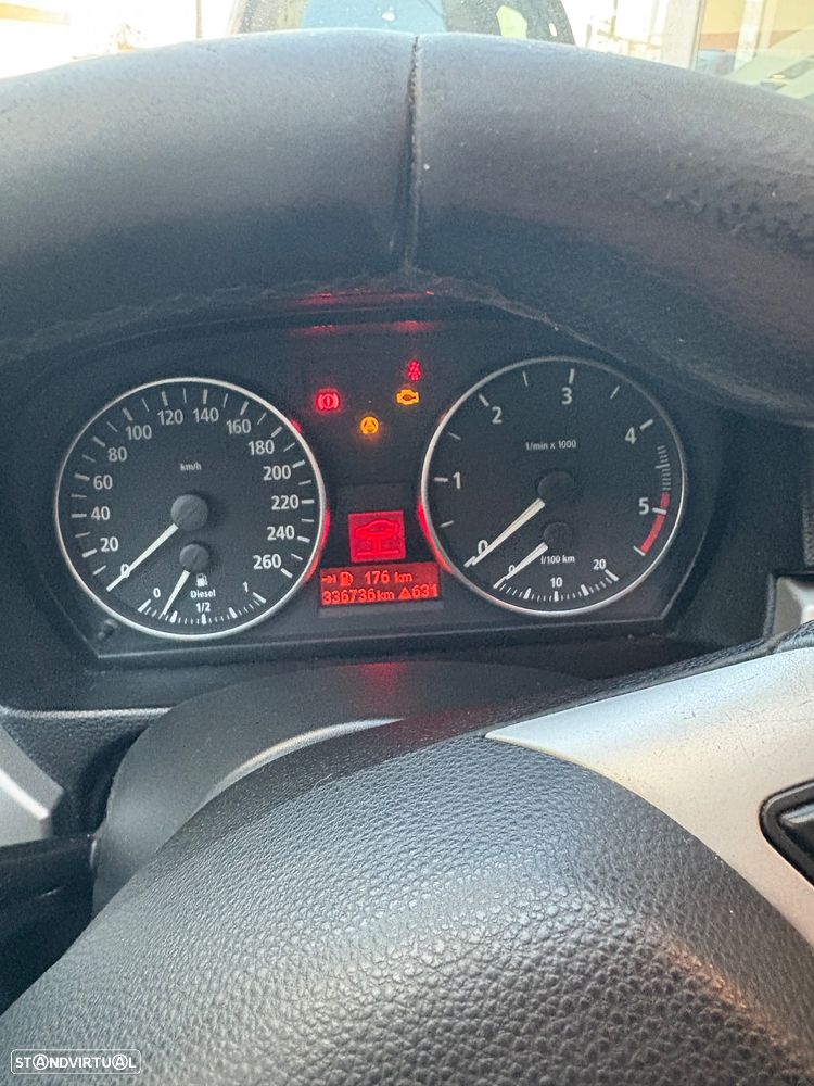 BMW 320 d Touring - 7