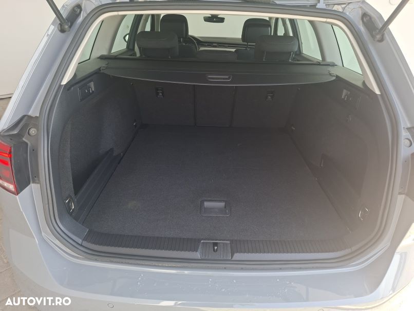 Volkswagen Passat 2.0 TDI DSG Comfortline - 5