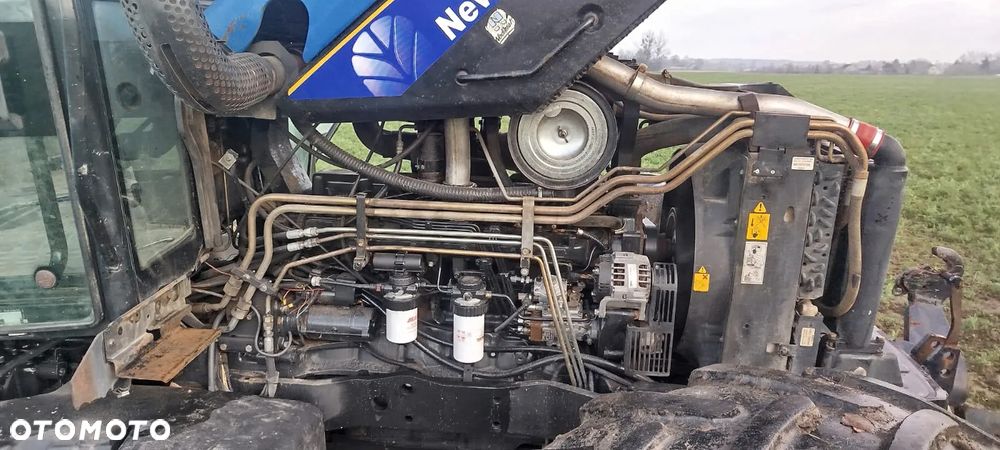New Holland TM - 8