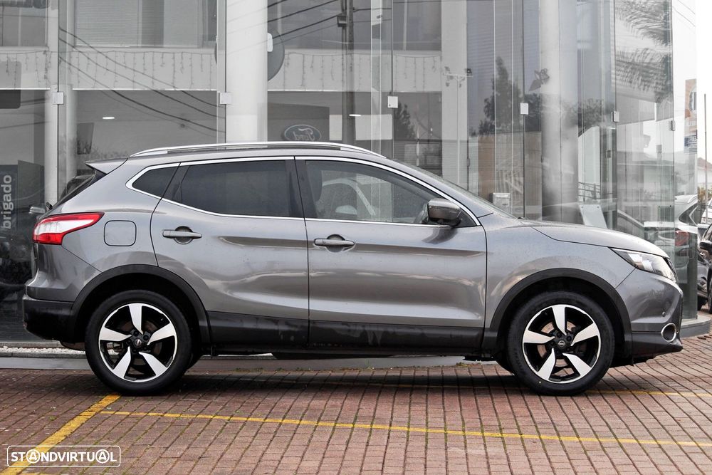 Nissan Qashqai 1.5 dCi Tekna Premium - 6