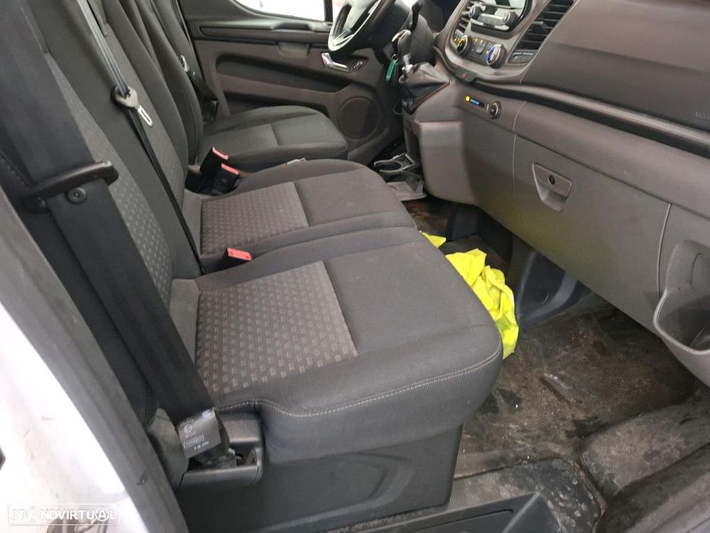 Ford TRANSIT CUSTOM TREND L1H2 130 CV - 9