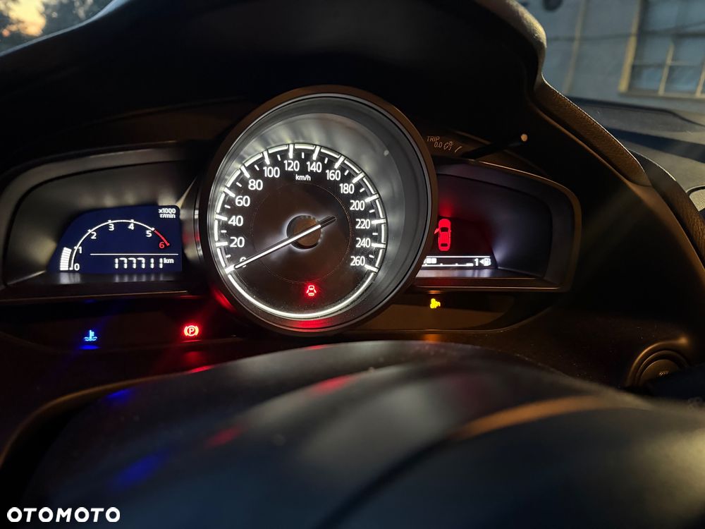 Mazda 3 - 15
