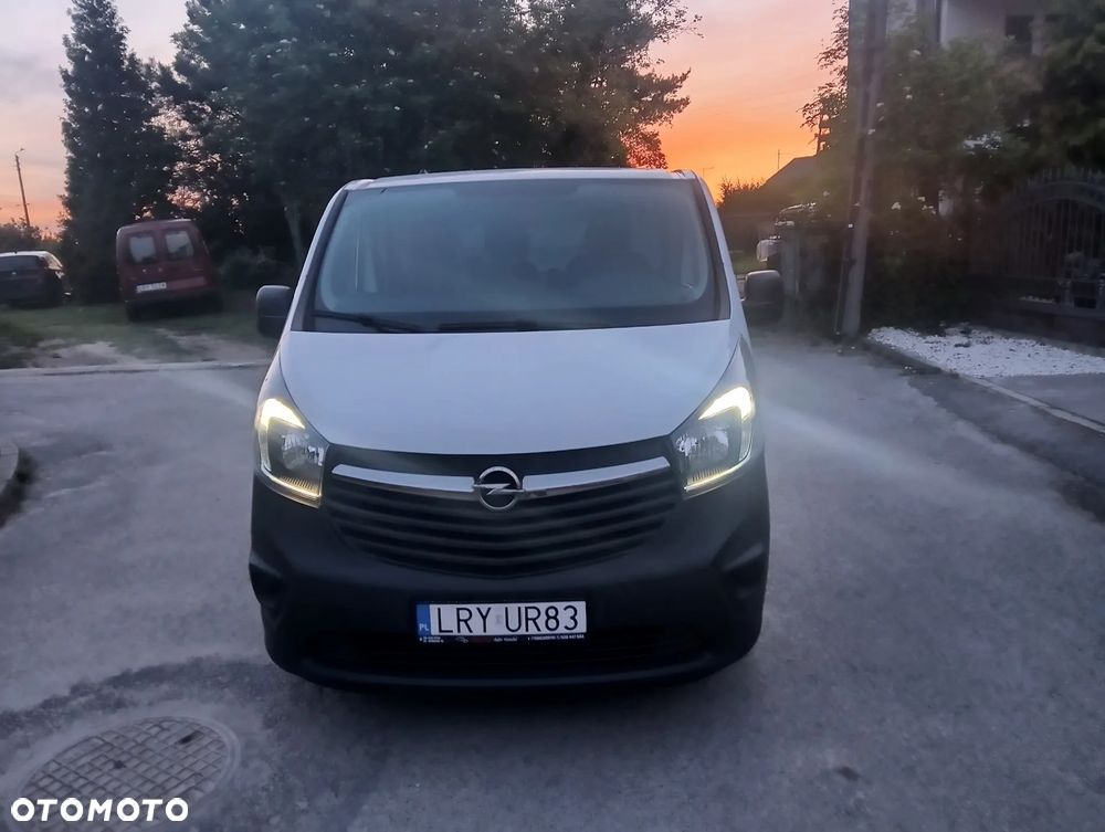 Opel Vivaro - 14