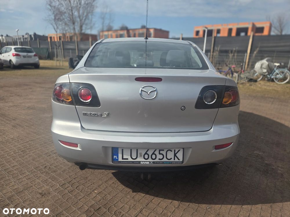 Mazda 3 1.6 Exclusive - 4