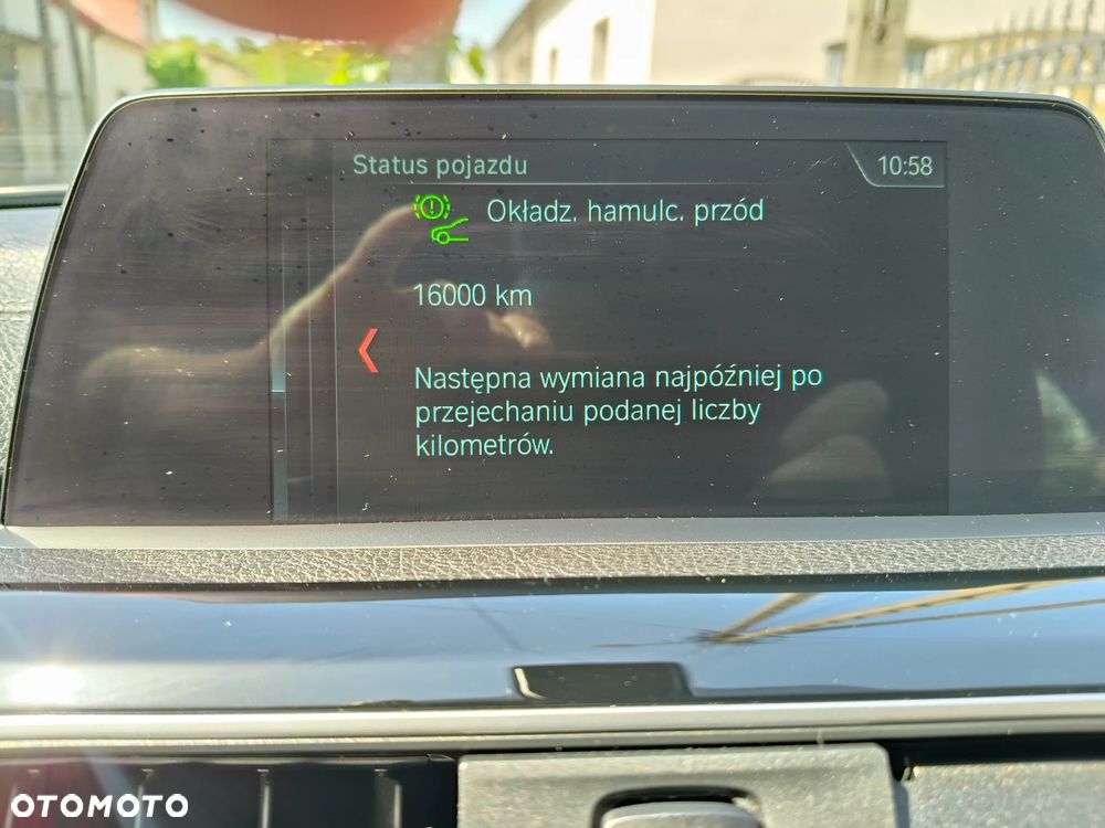 BMW Seria 3 318d - 26