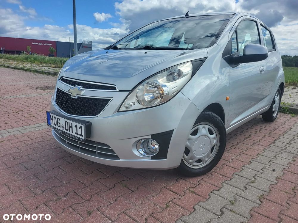 Chevrolet Spark 1.0 Base+ - 4
