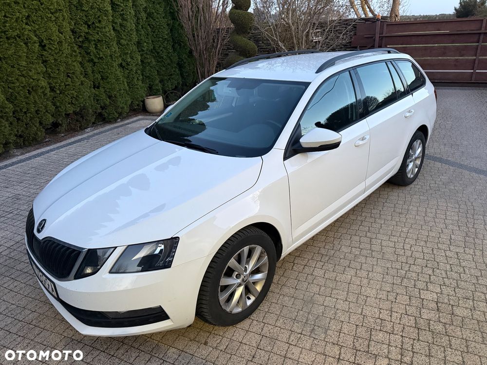 Skoda Octavia 1.6 TDI Ambition - 2