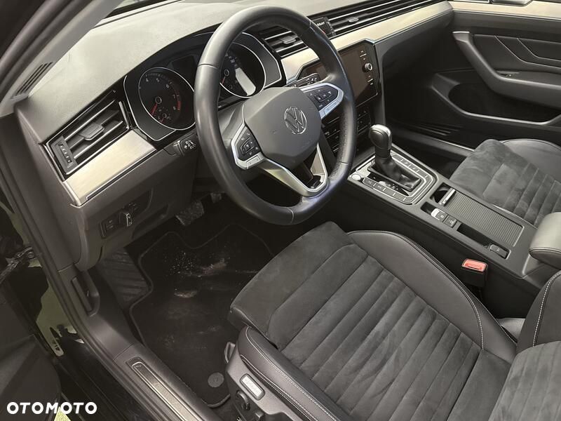 Volkswagen Passat - 10