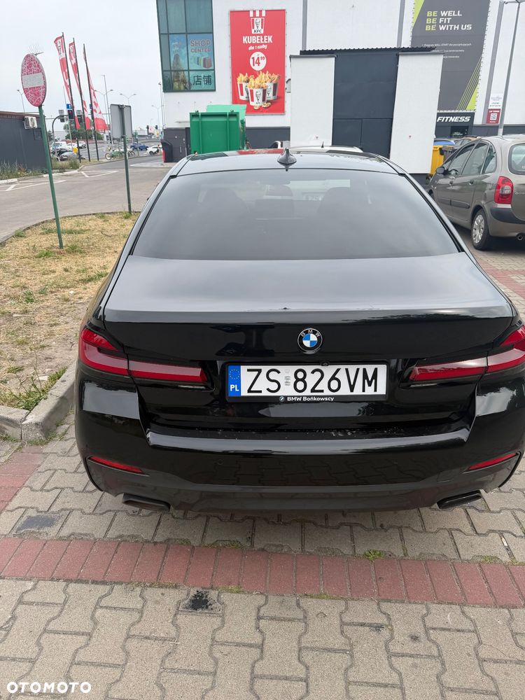 BMW Seria 5 530e xDrive M Sport sport - 3