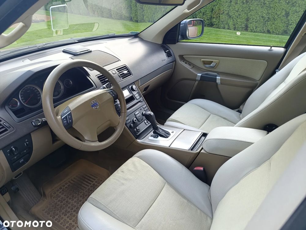 Volvo XC 90 3.2 AWD Geartronic Momentum - 10