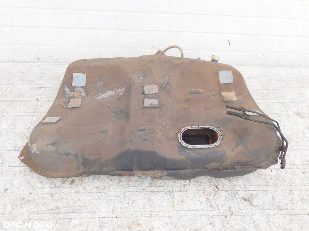 TOYOTA CARINA E 2.0 D 1998r ZBIORNIK PALIWA BAK DIESEL - 2