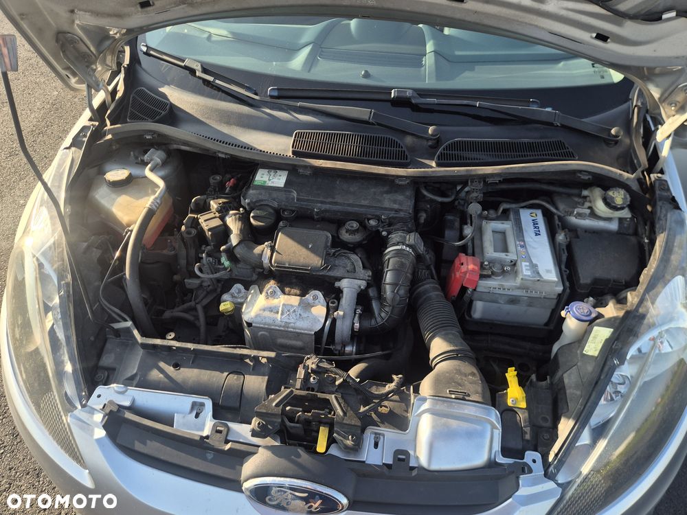 Ford Fiesta - 15
