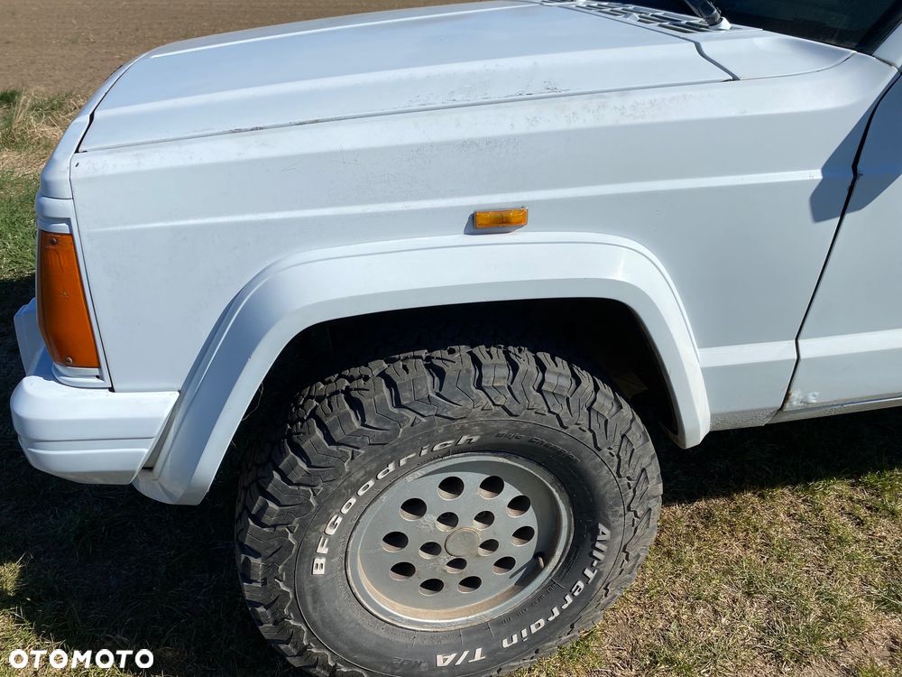 Jeep Cherokee - 2